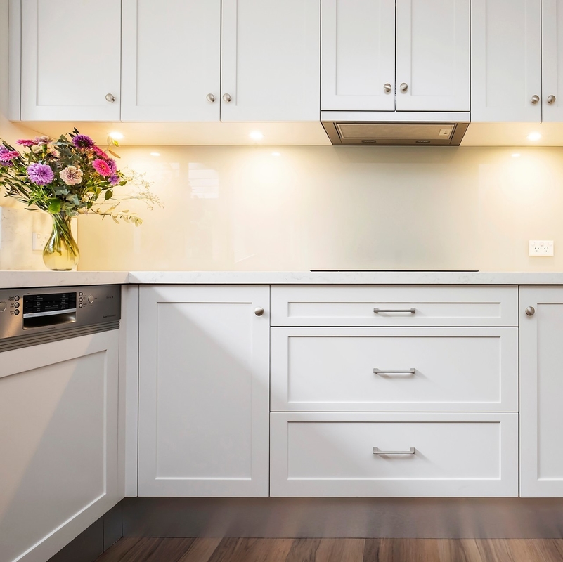 MDF bianco a forma di U del centro di Shaker Lacquer Kitchen Cabinets 18mm HMR