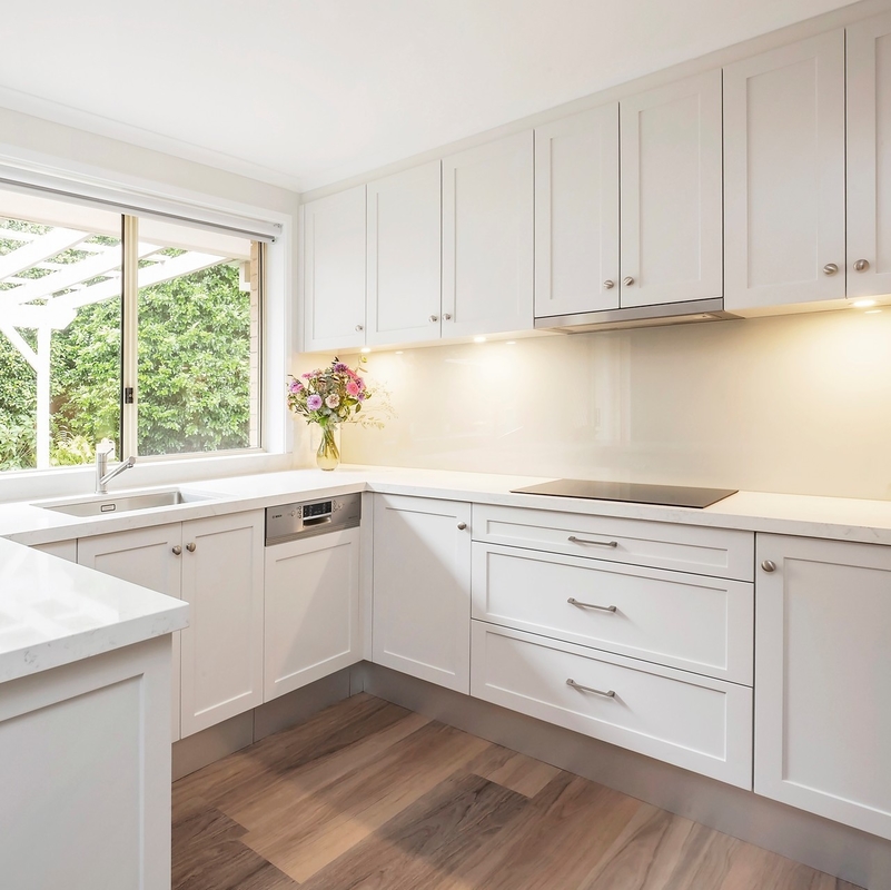 MDF bianco a forma di U del centro di Shaker Lacquer Kitchen Cabinets 18mm HMR