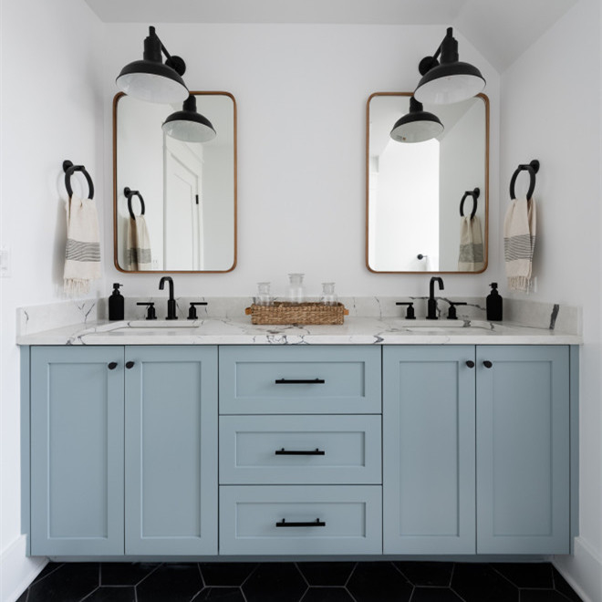 La vanità diritta unica del bagno di Shaker Style Multi Color Lacquer ha messo sanitario